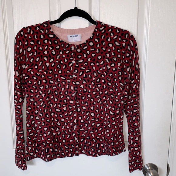 Old Navy Animal Print Sweater - Picture 5 of 5